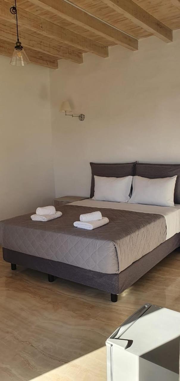 Mykonos Vibes Airport Studios And Apartments Mykonos Town Exterior photo
