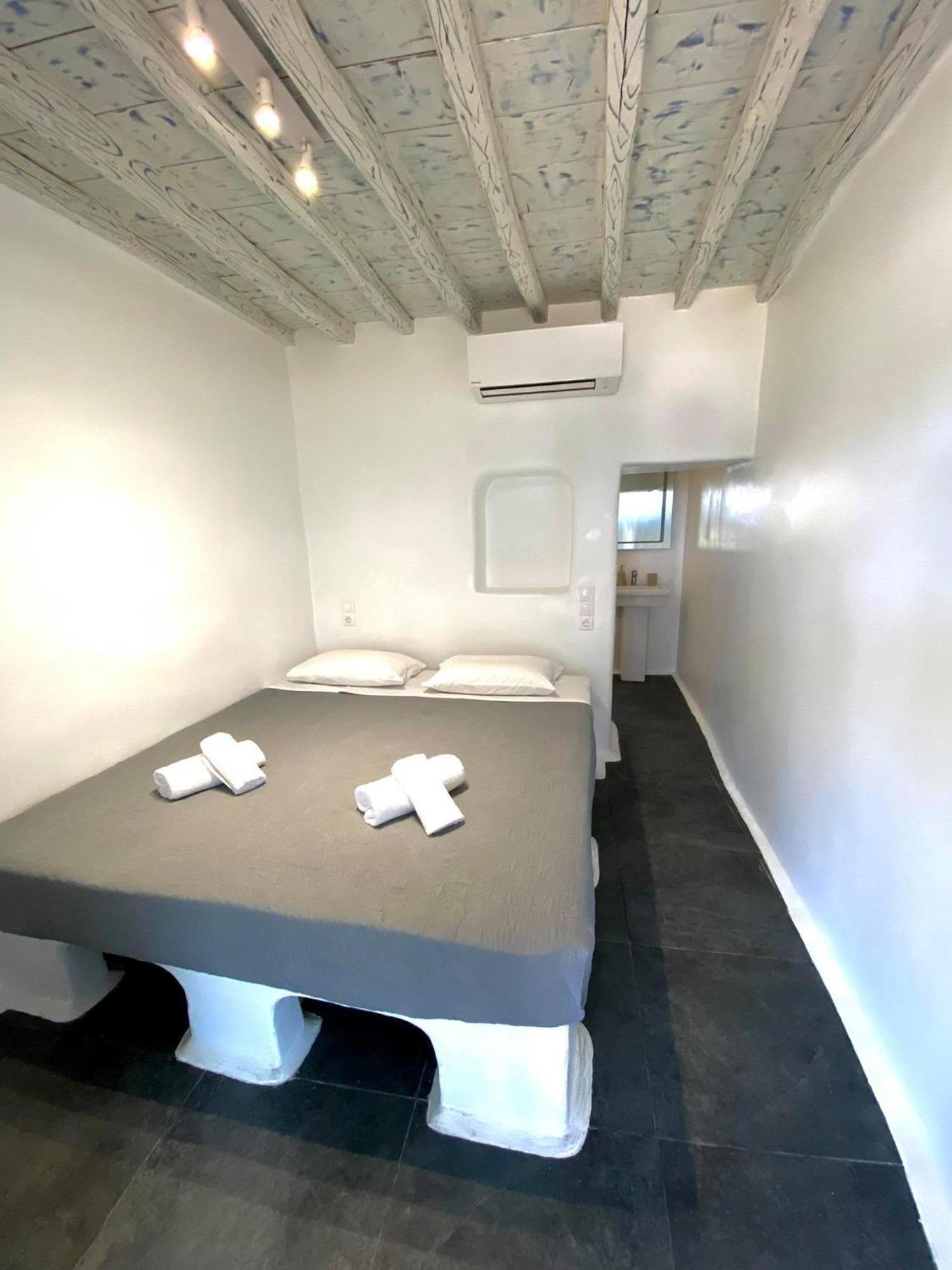 Mykonos Vibes Airport Studios And Apartments Mykonos Town Exterior photo
