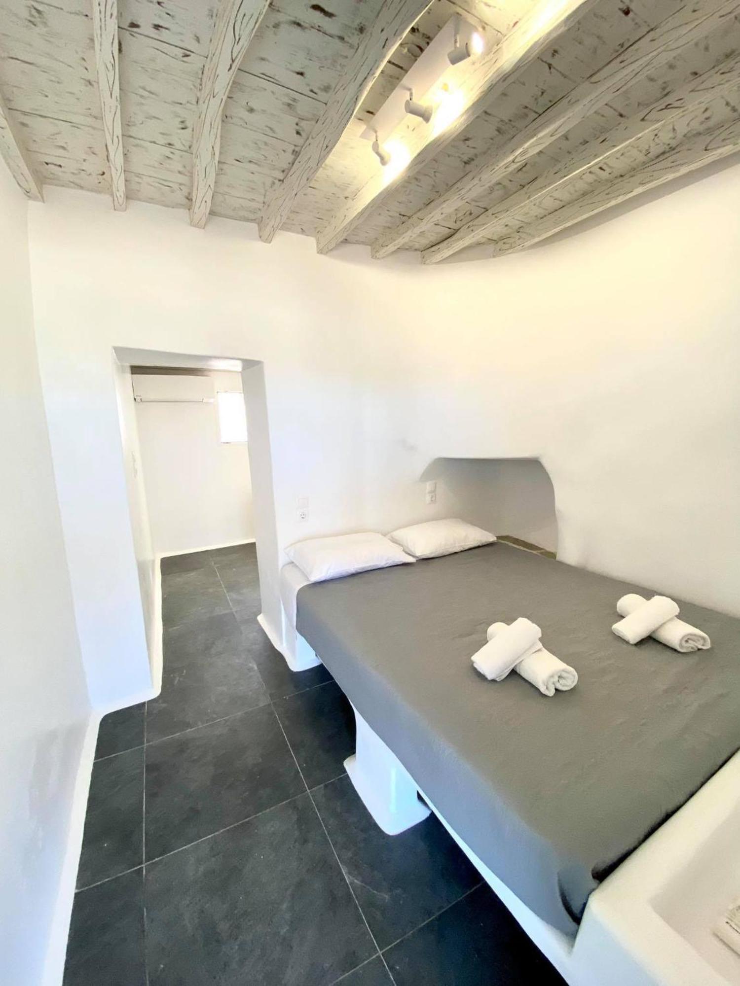 Mykonos Vibes Airport Studios And Apartments Mykonos Town Exterior photo