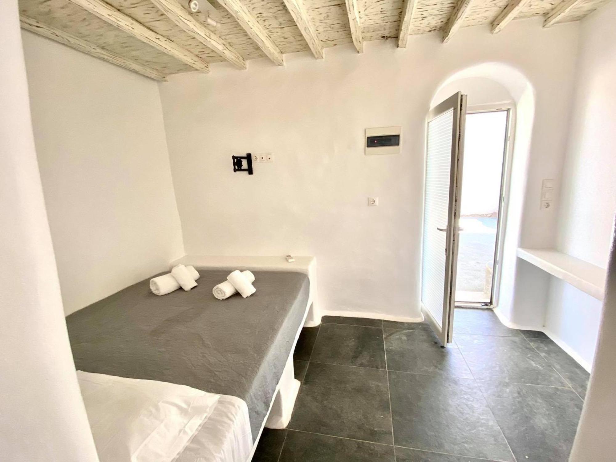 Mykonos Vibes Airport Studios And Apartments Mykonos Town Exterior photo