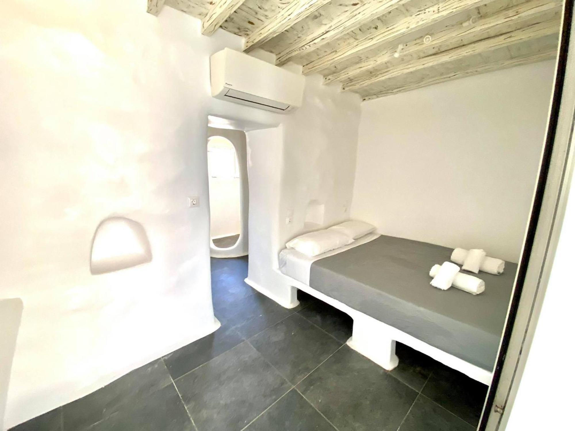 Mykonos Vibes Airport Studios And Apartments Mykonos Town Exterior photo